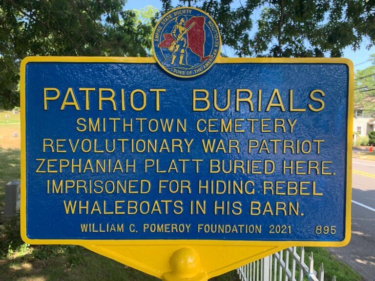 Patriot Burials marker for Zephaniah Platt, Smithtown Cemetery.