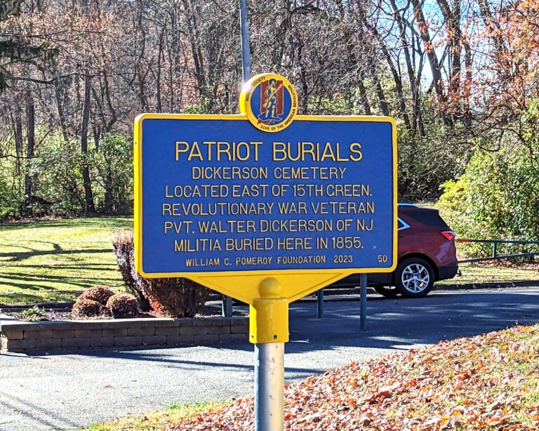Patriot Burials marker at Dickerson Cemetery, Terre Haute, Indiana.